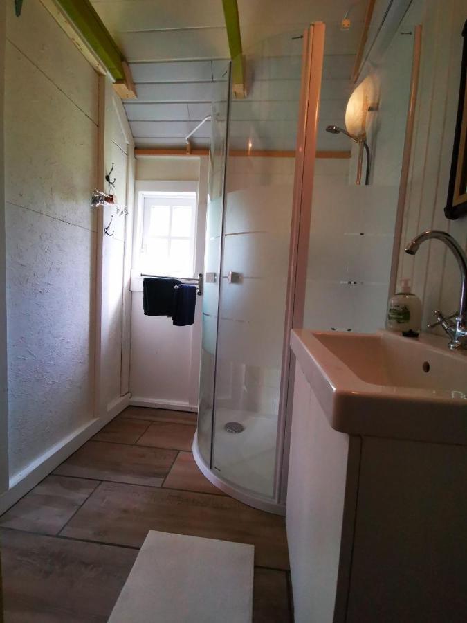 Trekkershut - Tiny House - Hikers Cottage Wijster Exterior photo
